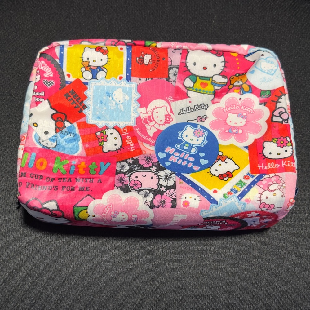 NWOT LeSport Sac x Hello Kitty Large Pouch